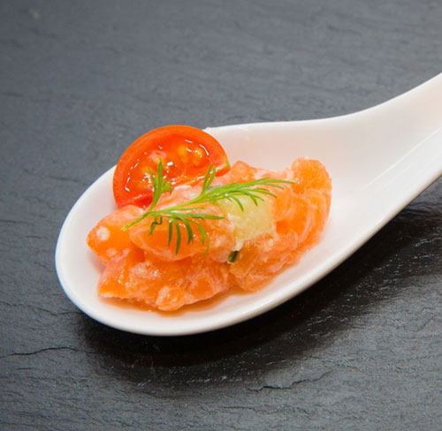 Amuse-bouche réalisé par un traiteur événementiel à Genève